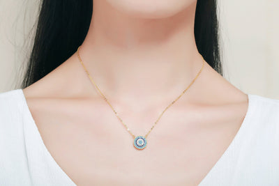 Stylish and Protective Silver Evil Eye Necklace with Zircon Detailing GLAMOUR CHICCASTLE